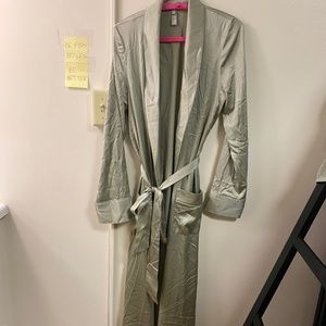 Skims green silk sleep robe